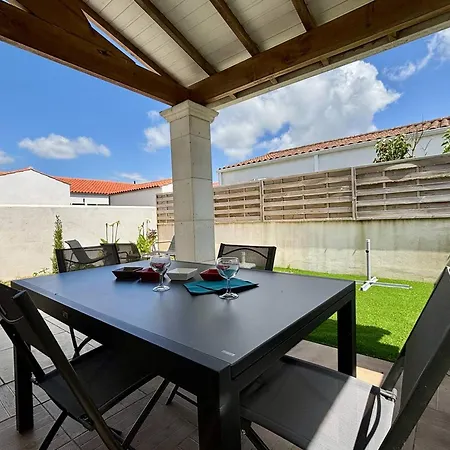 Maison Decoree, 3 Chambres, Terrasse Ensoleillee, Parking, Proche Centre Et Commerces, Menage Inclus - Fr-1-246a-308