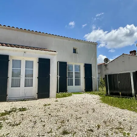 Maison Decoree, 3 Chambres, Terrasse Ensoleillee, Parking, Proche Centre Et Commerces, Menage Inclus - Fr-1-246a-308